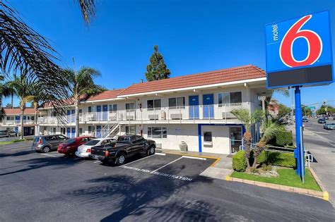 motel 6 per night|Motel 6 Hotels across the USA .